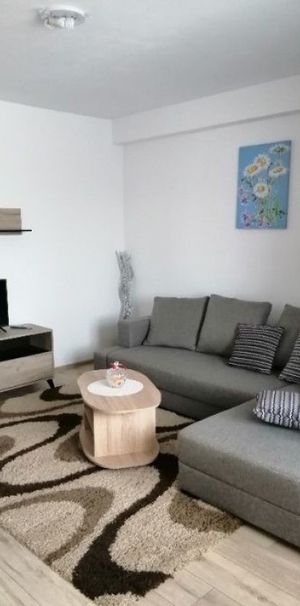 Garsoniera situata in zona Crangasi - Fotografie 1