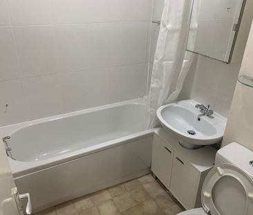 Scott Street, Dundee - Photo 5