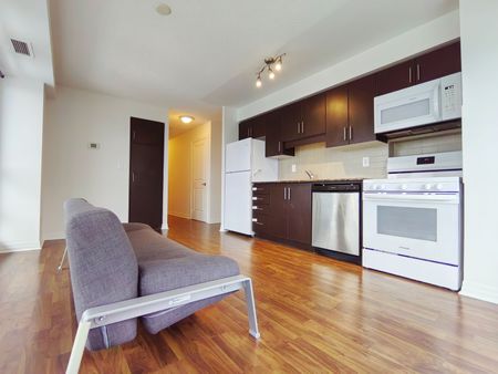 For Lease - 30 Herons Hill Way Unit# 405, Toronto, Ontario - Photo 2