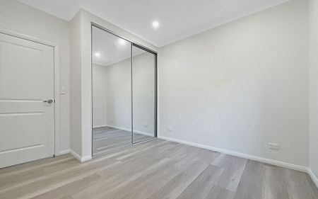 Modern 5 bedroom family home - Photo 5