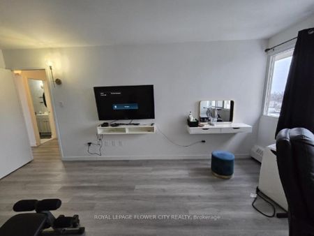 1503 725 Don Mills Road SE - Photo 3