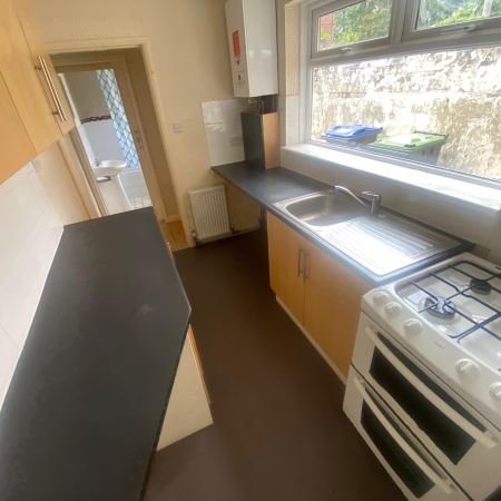 2 bed terraced house to rent in Hillbeck Street, South Church, DL14 - Photo 3