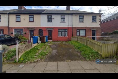 3 bedroom terraced house to rent - Photo 5
