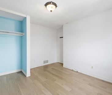 For Lease - 29 FANSHAWE Drive, Brampton, Ontario - Photo 6