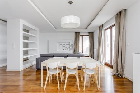 Warszawa, Mokotów, Stary Mokotów, Karola Chodkiewicza - Photo 4