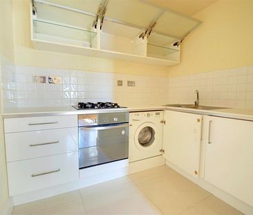 CENTRAL WATFORD - Photo 3
