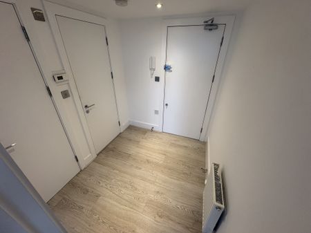 Station Parade, Letchworth Garden City - Photo 2