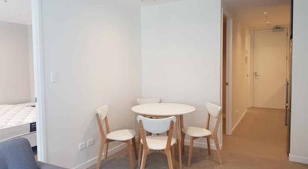 Beautiful 2 Bedroom FURNISHED unit in the SugarTree Complex - Photo 3