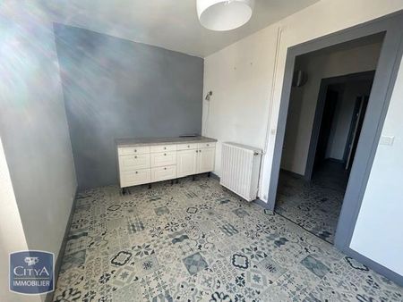 Location Appartement 2 pièces 61m² POITIERS 86000 - Photo 2