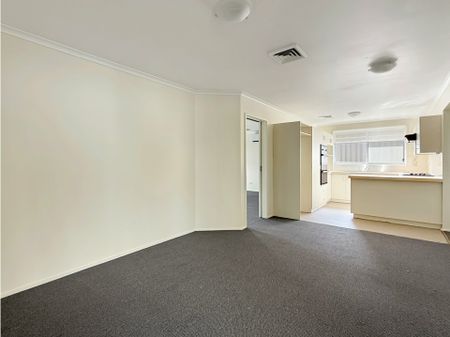 Delightful family home - Photo 5