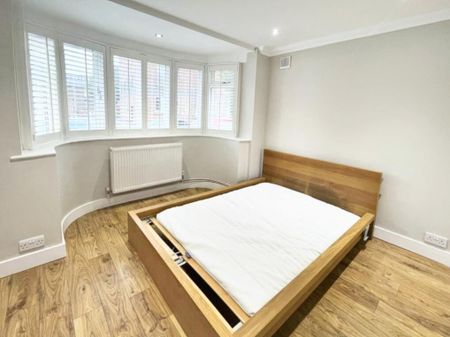 3 bedroom ground floor maisonette to rent - Photo 3