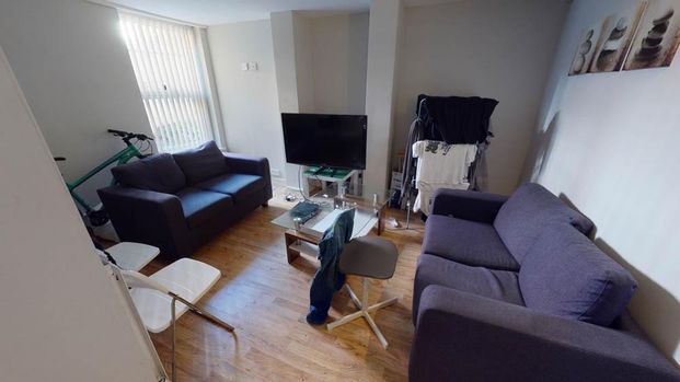 2 bedroom house to rent - Photo 1