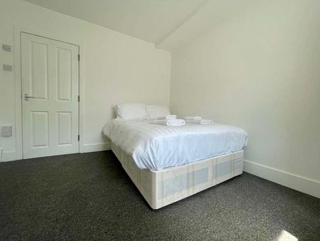 Aberdeen Road, Brighton, BN2 - Photo 4