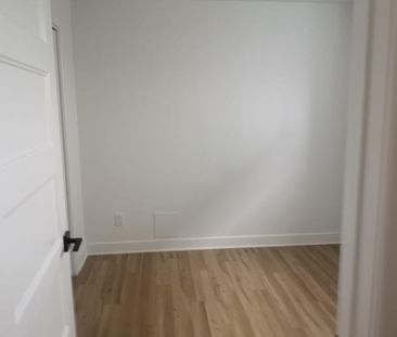 APPARTEMENT TROIS ET DEMI NEUF CONSTRUCTION RÉCENTE À LOUER! - Photo 1