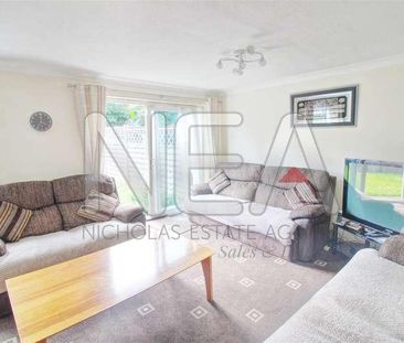 Quantock Avenue, Caversham Park Village, Reading, RG4 - Photo 5