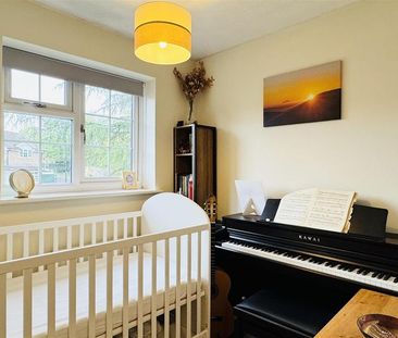 4 bedroom detached house to rent - Photo 6