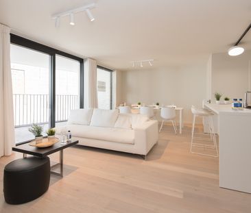 Instapklaar en volledig afgewerkt nieuwbouwappartement met 2 slaapk... - Photo 2