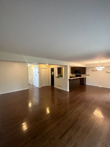 For Lease - 1234 South Wenige Drive, London North, Ontario - Photo 5