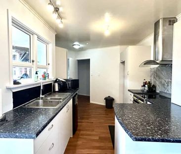 Family-Friendly Living - Photo 4