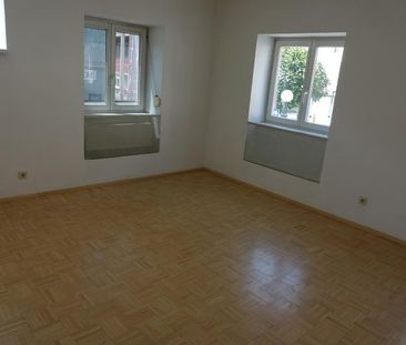 Großzügige 3-Zimmerwohnung am Hauptplatz (Top 2) - Foto 5