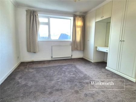 4 bedroom detached house to rent - Photo 4