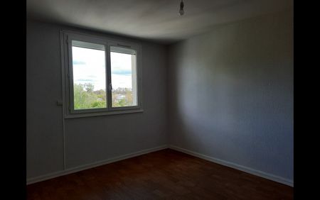 Location Appartement 4 pièces 67 m² La Châtre - Photo 5