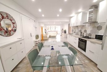 Renovated 2 bedroom apartment for rent in Calpe with pool