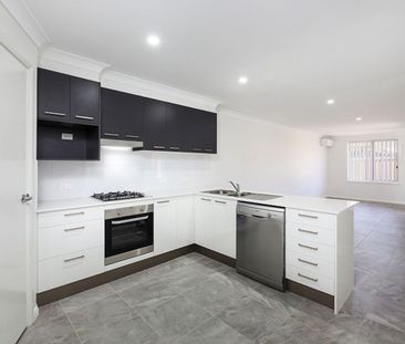 Brand New Carpet - Photo 5