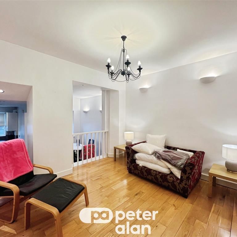 Walter Road, SWANSEA - Photo 1