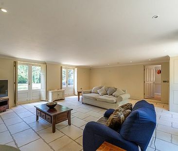 Newsham House - Photo 5