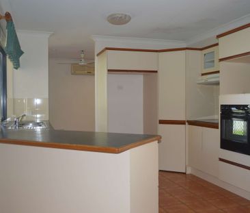 33 Jenkinson Drive, Annandale QLD 4814 - House For Rent - $600 | Do... - Photo 3