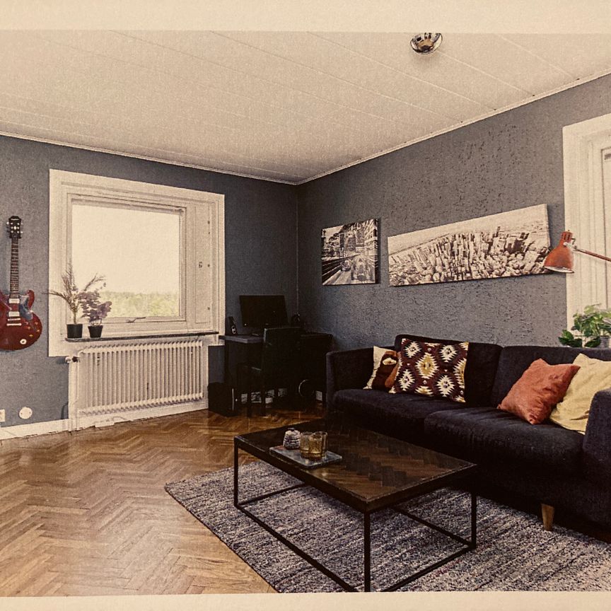 Skogsvägen, Nyköping - Foto 1