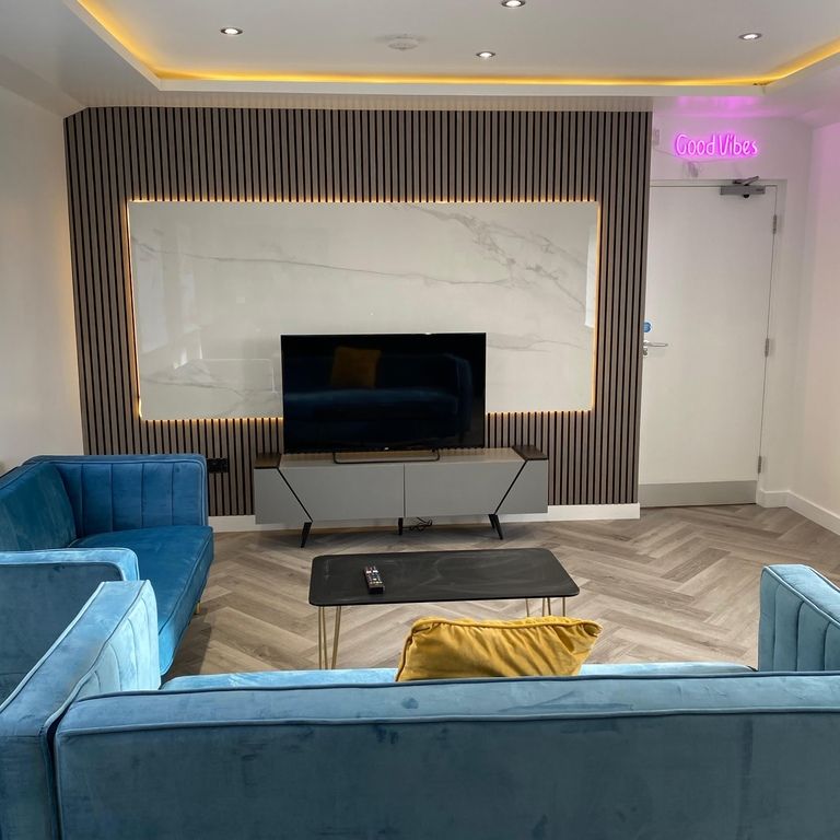 Walter Road, Swansea - Photo 1