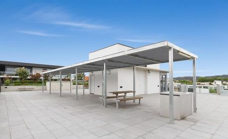 Beautifully Appointed One-Bedroom Home in Quayside! - Photo 3