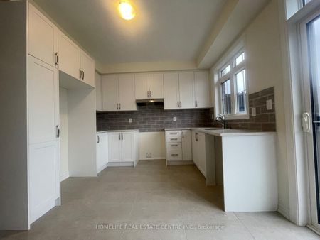 For Lease - 359 Inspire Boulevard, Brampton, Ontario - Photo 5