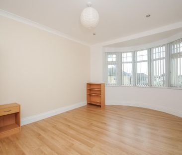 8 bedroom semi-detached house to rent - Photo 6