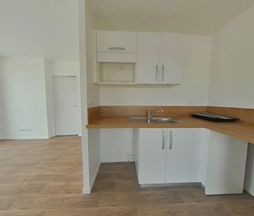 Location Appartement 3 pièces 60m² LA VILLE AUX DAMES 37700 - Photo 3