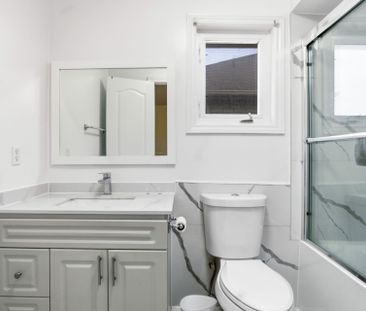 For Lease - 81 Tessler Crescent, Brampton, Ontario - Photo 6