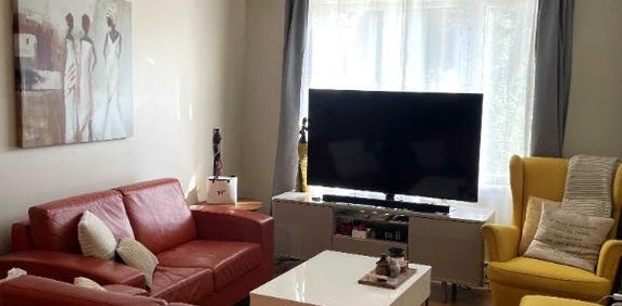 🌟 Superbe appartement 3 ½ tout meublé ou non à louer 🌟 - Photo 2