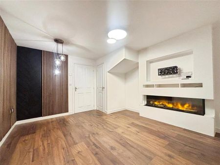 3 bedroom terraced house to rent - Photo 2