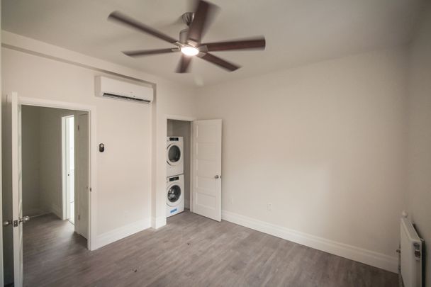 Commercial Hotel Apartments - Photo 1