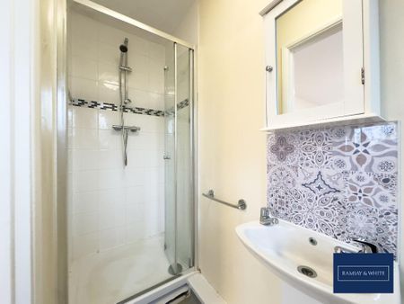 1 bedroom flat to rent - Photo 4