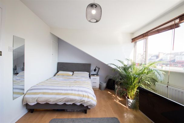 Regent Terrace, Hyde Park, LS6 1NP, Leeds - Photo 1
