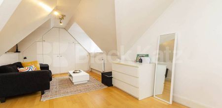 Superb modern studio located in the heart of Camden mins to Regents Park. - Photo 3