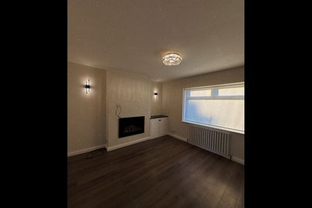 3 Bed Semi-Detached House, Burnie Avenue, L20 - Photo 2