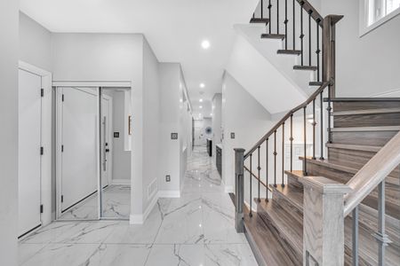 For Lease - 10 Snowcreek Street, Markham, Ontario - Photo 3