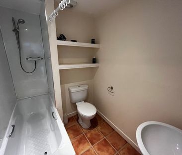 Claremont Street Aberdeen, AB10 6QQ - Photo 3