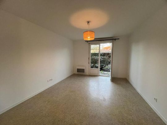 Location Appartement 1 Pièce 31 m² - Photo 1