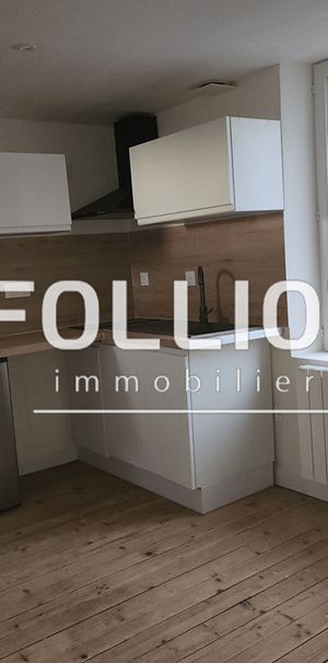 A LOUER - VASSY - BEAU STUDIO MEUBLÉ ENTIEREMENT RÉNOVÉ - Photo 1