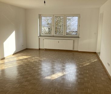 Großzügige 3-Zimmer-Wohnung am Hirschgarten - Photo 1